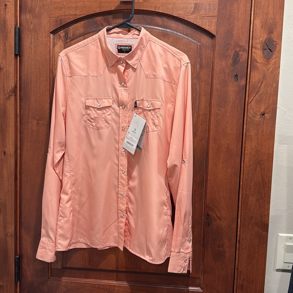 Women’s pearl snap shirt